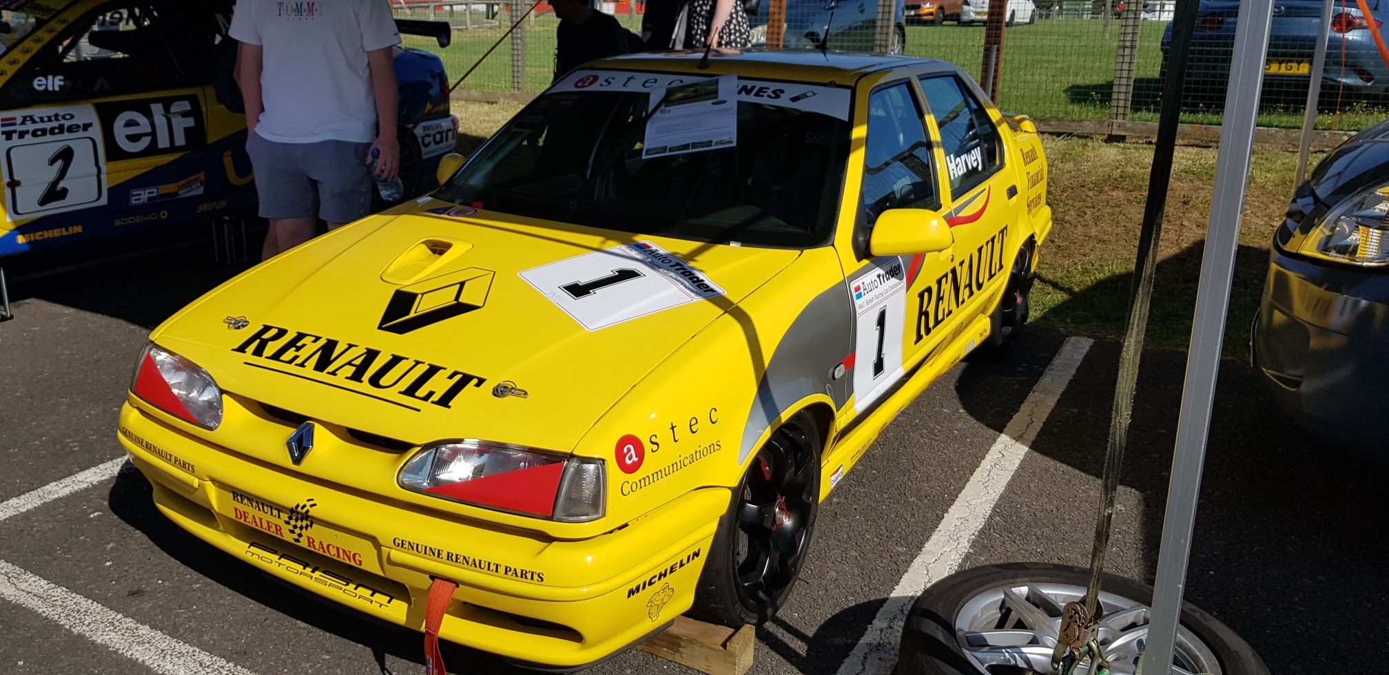 Display space at Brands Hatch Super 2000